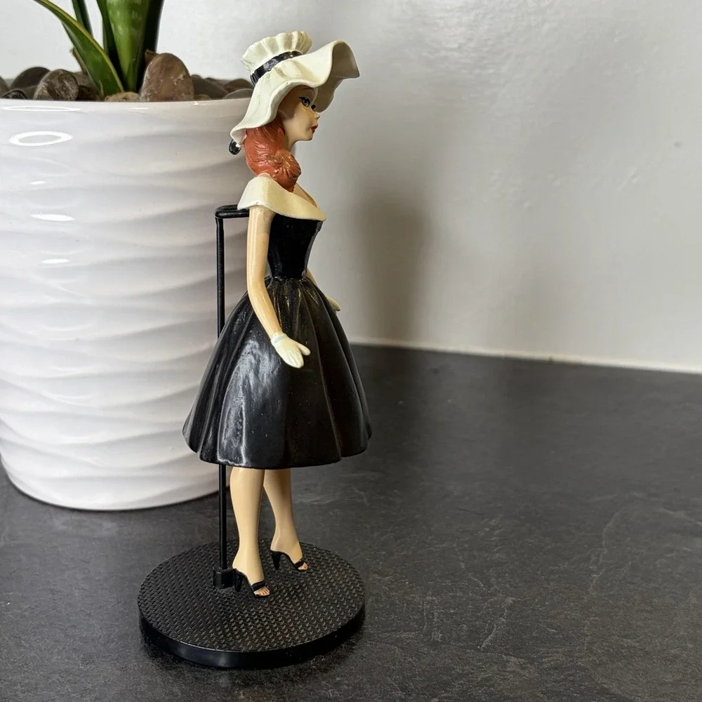 1993 Mattel‎ From Barbie with Love 353647 After Five 1962 Enesco Figurine 6.25